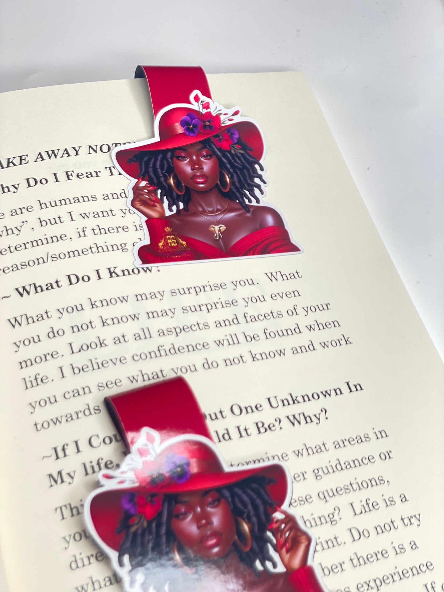 Diva Magnetic Bookmark